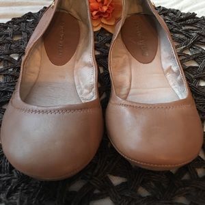 Antonio Melani Prima Luggage Tan Flats Size 8 C09